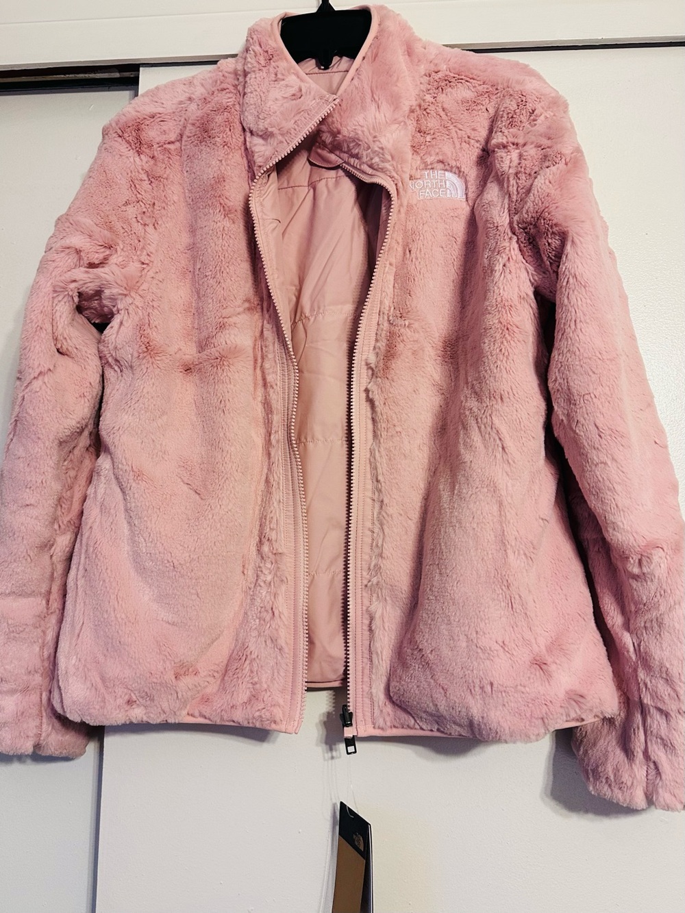 The North Face Teen Girls Reversible Pink Puffer Jacket (18/20) - Picture 5 of 8